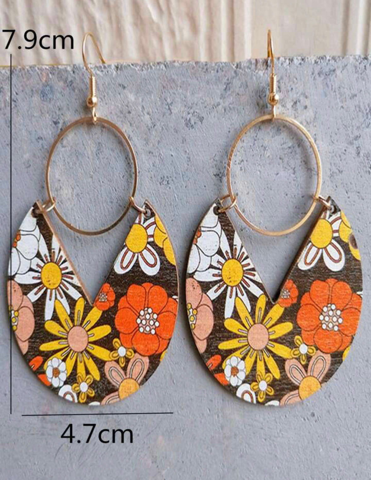 Wooden Floral Pattern Geometric Drop Earrings